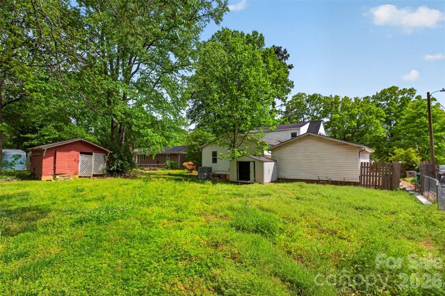 116 Middleton Avenue, Matthews, NC 28104