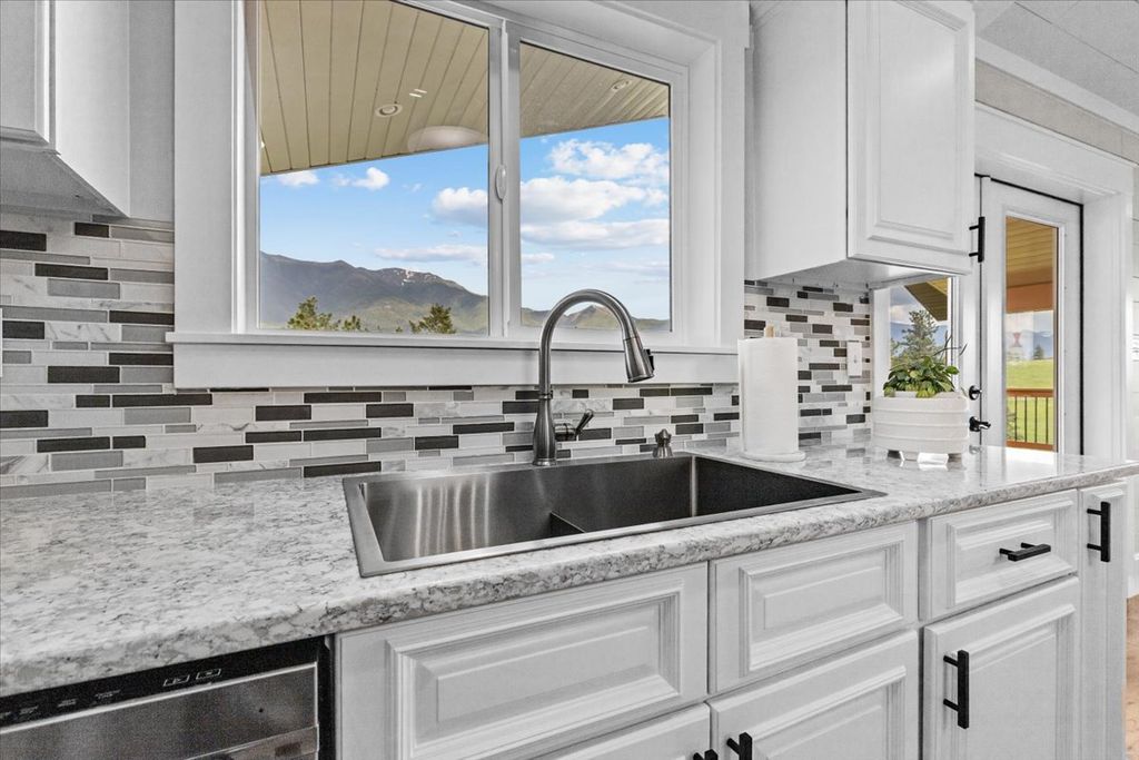 273 Game Trail, Eureka, MT 59917 photo 10