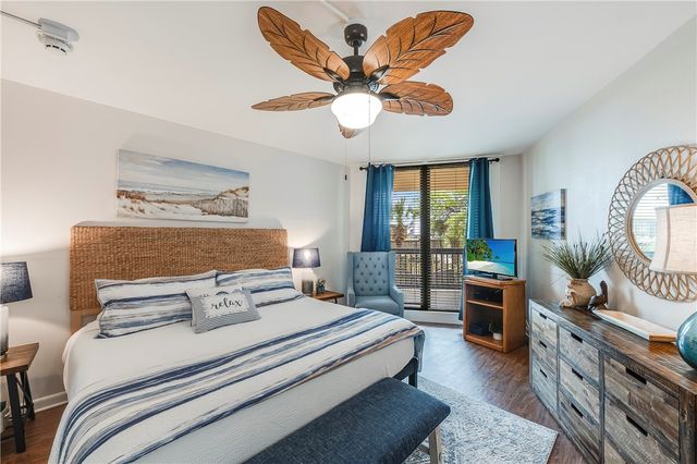 6745 Seacomber Dr 203, Port Aransas, TX 78373