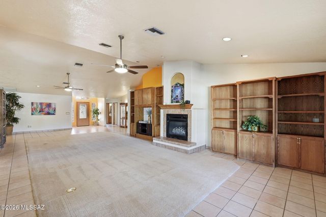 1430 W Via Ventajosa, Sahuarita, AZ 85629