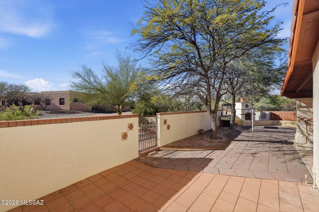 1430 W Via Ventajosa, Sahuarita, AZ 85629