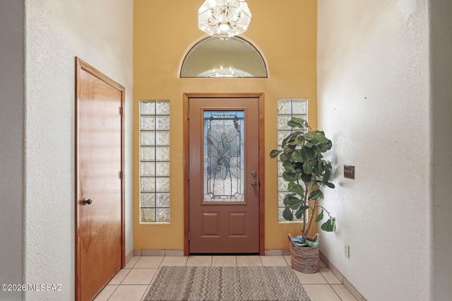 1430 W Via Ventajosa, Sahuarita, AZ 85629