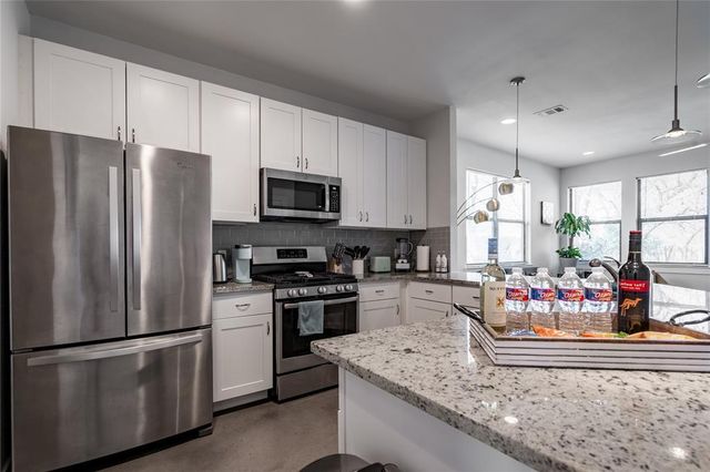 4702 Leslie Ave A, Austin, TX 78721