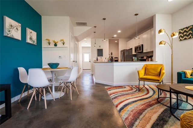 4702 Leslie Ave A, Austin, TX 78721