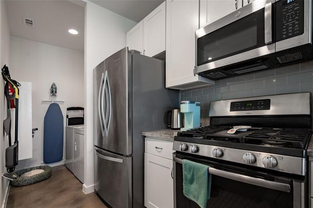 4702 Leslie Ave A, Austin, TX 78721