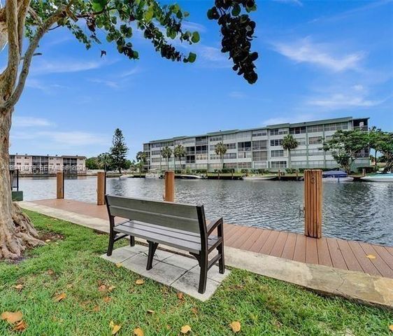2771 Taft St 411, Hollywood, FL 33020
