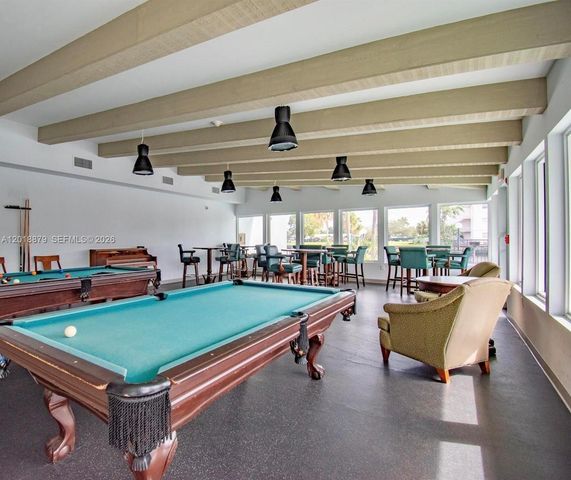 2771 Taft St 411, Hollywood, FL 33020