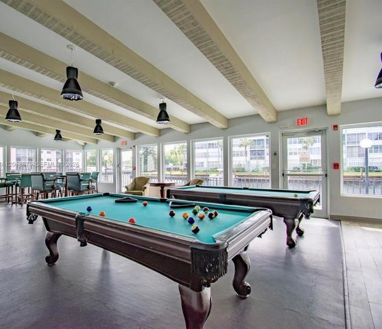 2771 Taft St 411, Hollywood, FL 33020