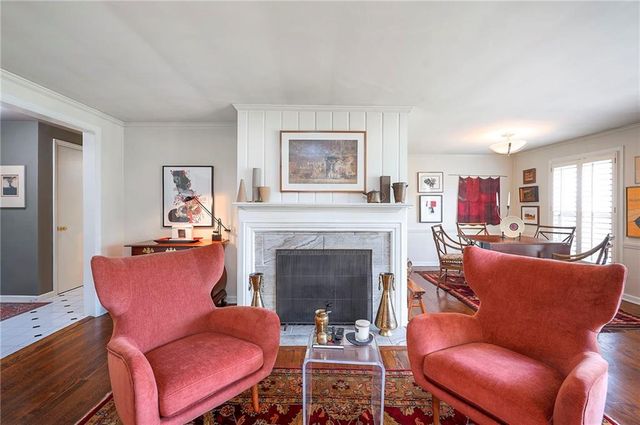 4712 W 77th Street, Prairie Village, KS 66208