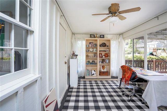 4712 W 77th Street, Prairie Village, KS 66208
