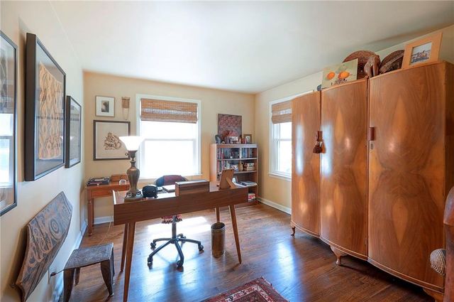 4712 W 77th Street, Prairie Village, KS 66208