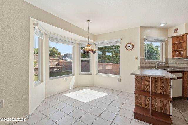 1741 E Chalk Creek Court, Oro Valley, AZ 85755