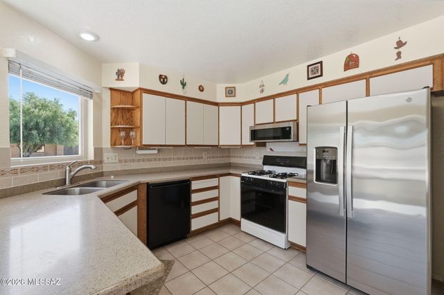 1741 E Chalk Creek Court, Oro Valley, AZ 85755