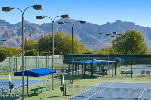 1741 E Chalk Creek Court, Oro Valley, AZ 85755