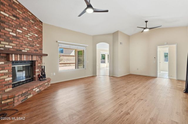 1741 E Chalk Creek Court, Oro Valley, AZ 85755