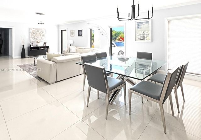 8695 SW 110th St, Miami, FL 33156