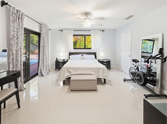 8695 SW 110th St, Miami, FL 33156