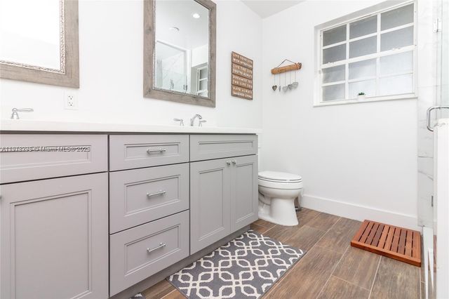 8695 SW 110th St, Miami, FL 33156