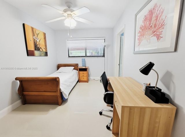 8695 SW 110th St, Miami, FL 33156