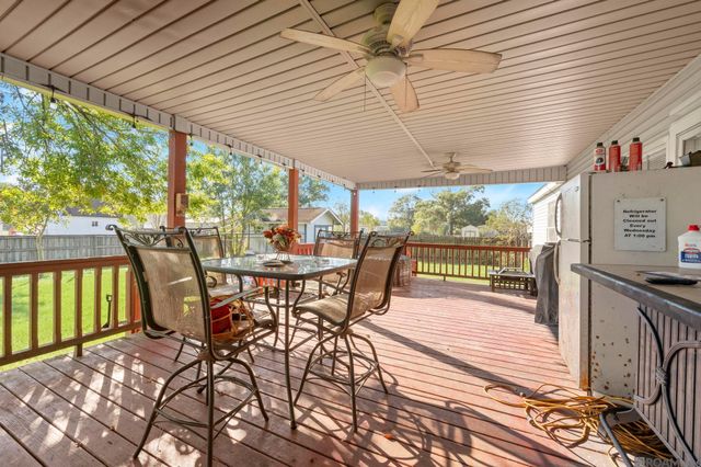 32324 Lockslie Dr, Denham Springs, LA 70706