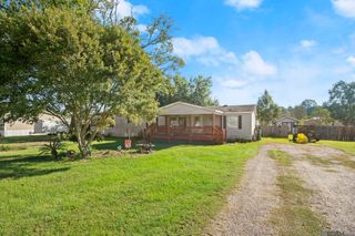 32324 Lockslie Dr, Denham Springs, LA 70706