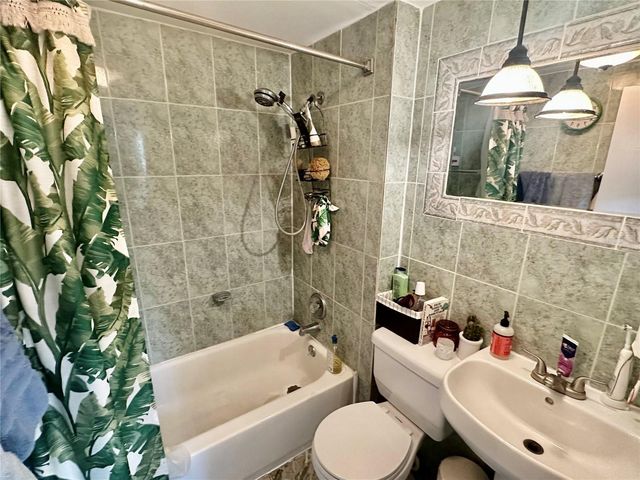 310 21ST AVENUE S, St Petersburg, FL 33705