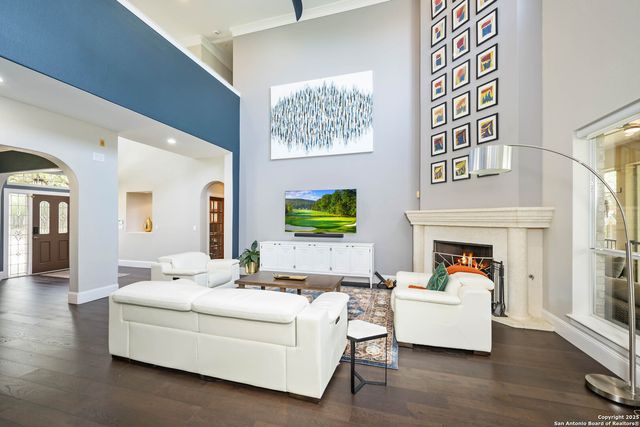 12415 winding, San Antonio, TX 78230