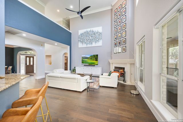 12415 winding, San Antonio, TX 78230