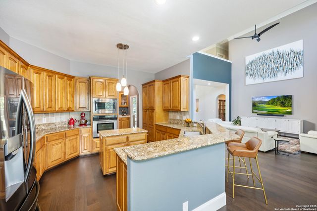 12415 winding, San Antonio, TX 78230