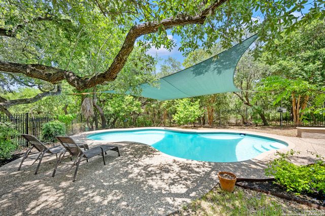 12415 winding, San Antonio, TX 78230