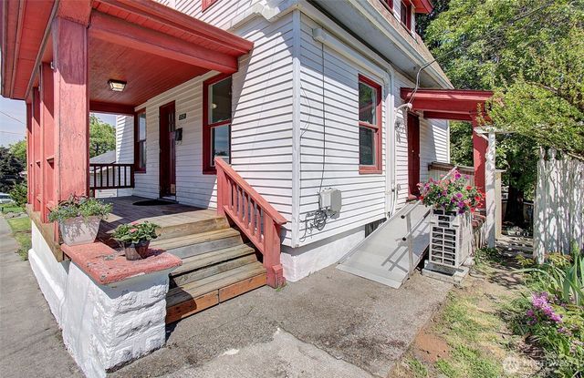 3521 L Street, Vancouver, WA 98663