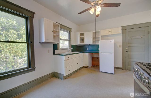 3521 L Street, Vancouver, WA 98663