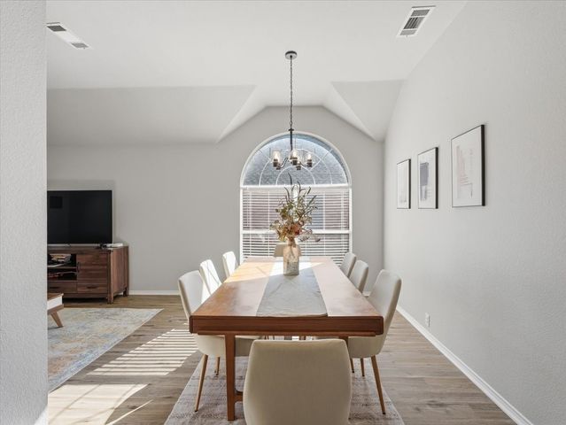 1316 Pelham Lane, Lewisville, TX 75077