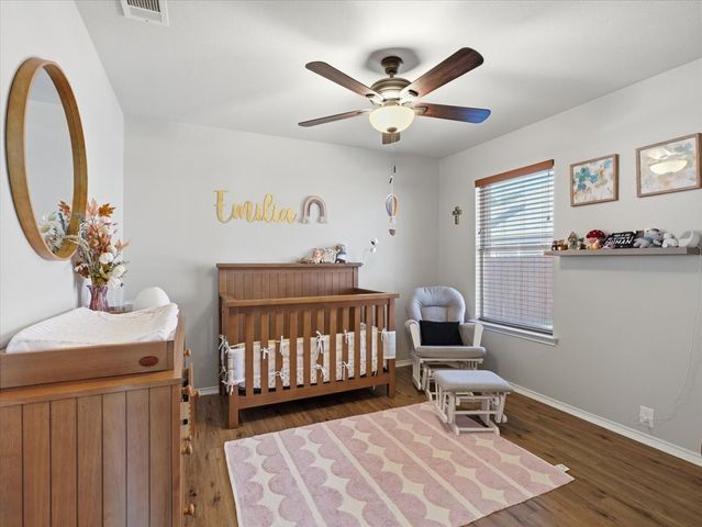 1316 Pelham Lane, Lewisville, TX 75077