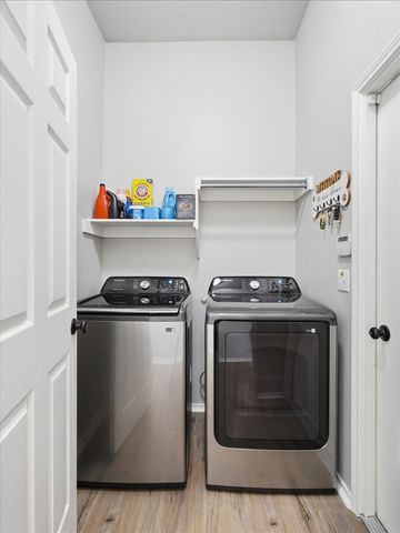 1316 Pelham Lane, Lewisville, TX 75077