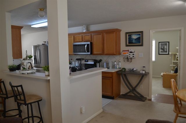 121 Golfview Drive, Conroe, TX 77356