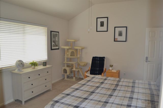 121 Golfview Drive, Conroe, TX 77356