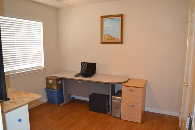 121 Golfview Drive, Conroe, TX 77356