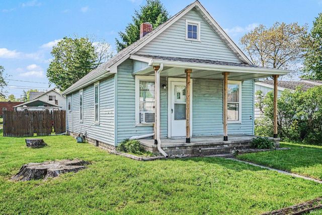107 N Grand Boulevard, Osceola, IN 46561