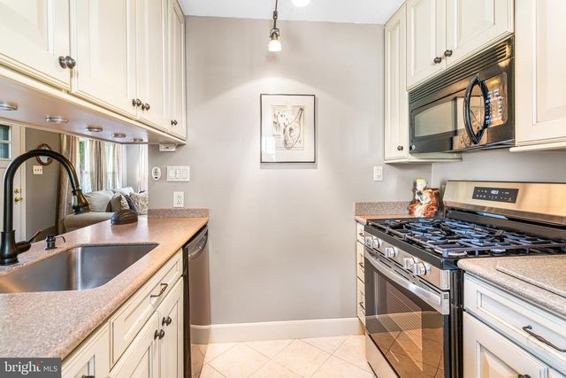 931 TENNIS AVE, Glenside, PA 19038