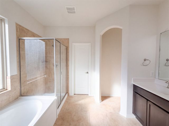213 Callaghan Drive, Fate, TX 75189