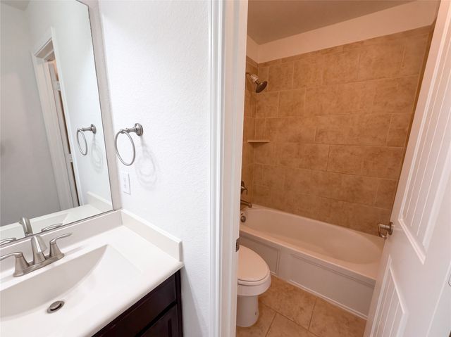 213 Callaghan Drive, Fate, TX 75189