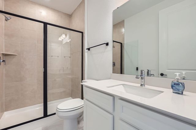 1208 Legends LN, Georgetown, TX 78628