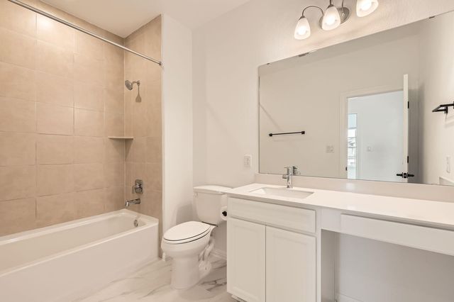 1208 Legends LN, Georgetown, TX 78628