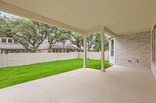 1208 Legends LN, Georgetown, TX 78628