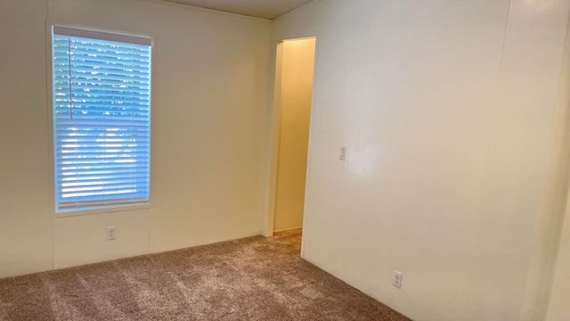 8401 Old Stage Road UNIT 27, Central Point, OR 97502