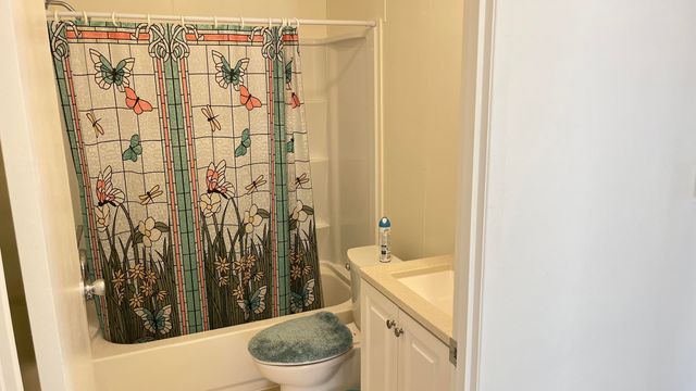 8401 Old Stage Road UNIT 27, Central Point, OR 97502