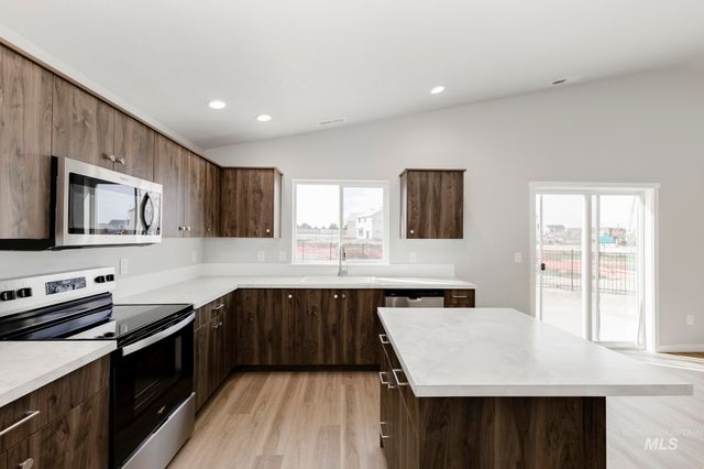 1776 W Unforgettable St, Meridian, ID 83642