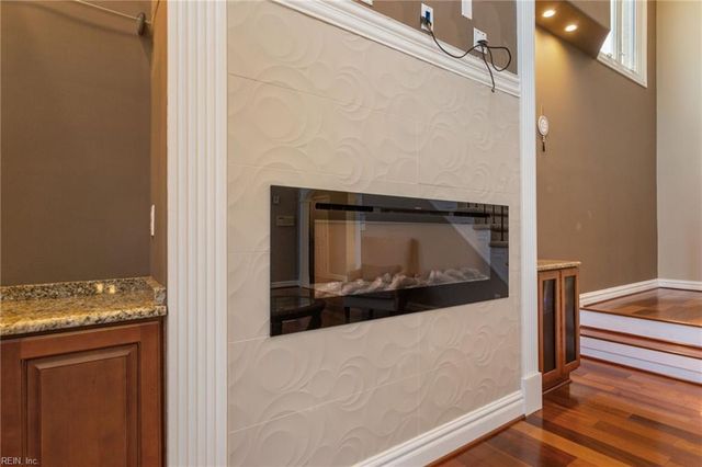 13 Southall LNDG, Hampton, VA 23664