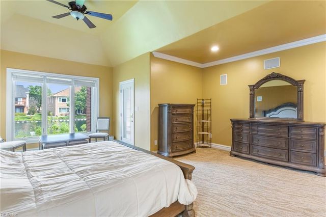 13 Southall LNDG, Hampton, VA 23664